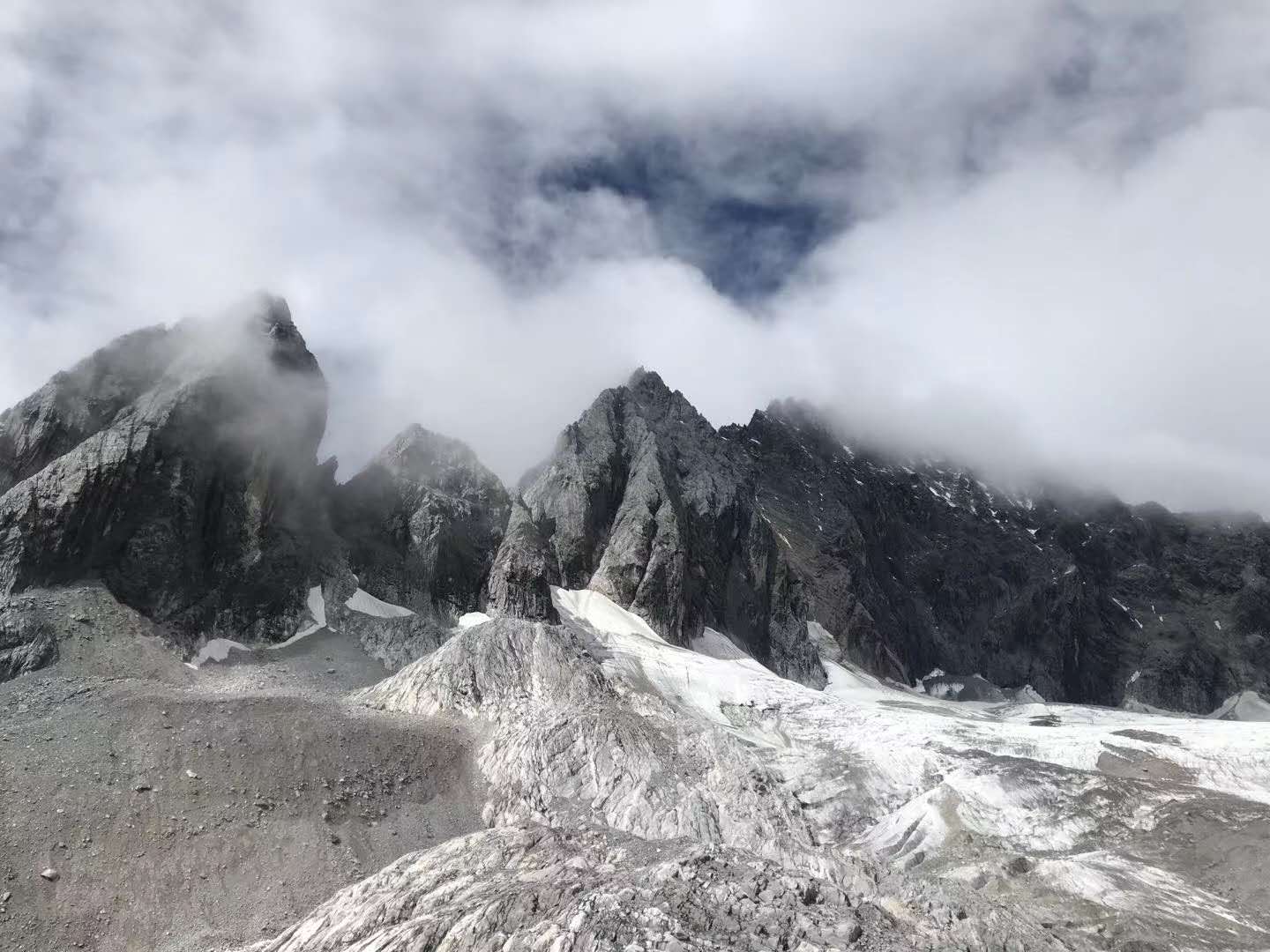 模板五-景點(diǎn)左側(cè)廣告